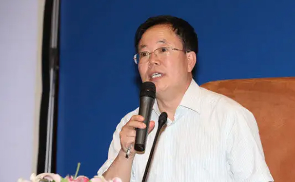 鄒廣文 清華大學(xué)人文學(xué)院教授，博士生導(dǎo)師